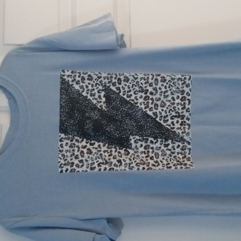 Lighting bolt ⚡⚡⚡⚡ tee XL